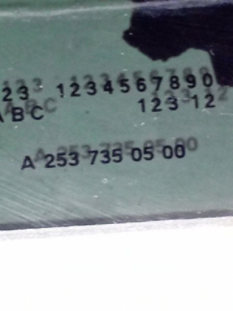 Mercedes-Benz / GLC 250d 4-matic / Стекло двери