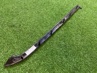 Audi / A6 / Накладка шторки багажника