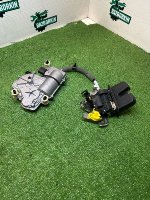 Audi / A5 / Замок багажника