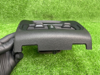 BMW / 3-Series / Воздуховод