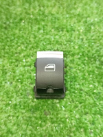 Audi / Q7 / Кнопка стеклоподъемника