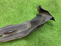 Audi / A5 / Пыльник крыла