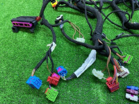 Audi / Q8 / Проводка торпедо и климат-контроля