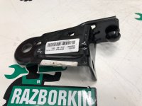 Mercedes-Benz / GLC 250d 4-matic / Крепление сиденья