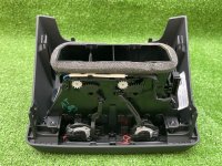 Audi / A7 / Воздуховод