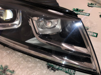 Volkswagen / Touareg / Фара ксеноновая