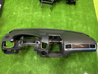 Volkswagen / Touareg / Торпедо
