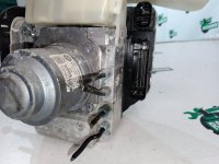 BMW / X5 / Ваккумный насос