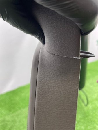 Porsche / Cayenne / Обшивка двери