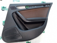 Audi / A4 / Обшивка двери