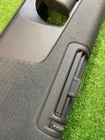 Volkswagen / Touareg / Накладка стойки