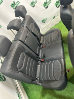 Volkswagen / Touareg / Комплект сидений