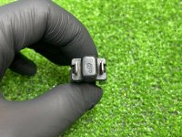 Mercedes-Benz / 190e / Датчик открытия двери