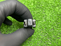 Mercedes-Benz / 190e / Датчик открытия двери