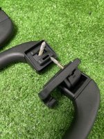 BMW / ALPINA B10 / Ручки потолка