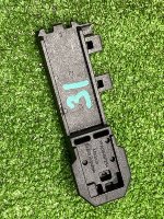 Audi / Q8 / Антенна