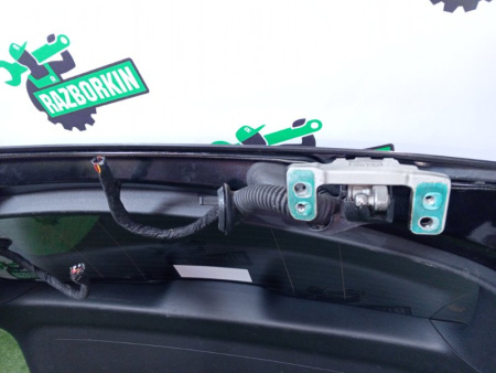 Mercedes-Benz / GLC 250d 4-matic / Крышка багажника