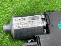 Audi / Q7 / Моторчик люка