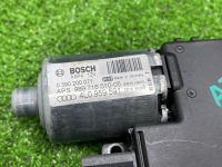 Audi / Q7 / Моторчик люка