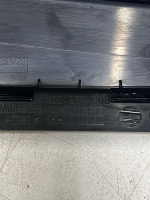 Audi / A6 / Молдинг двери