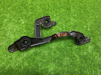 BMW / X5 / Кронштейн