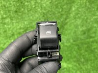 Ford / EXPLORER / Кнопка стеклоподъемника