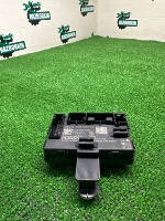 Audi / A5 / Блок управления двери