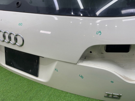 Audi / Q7 / Крышка багажника