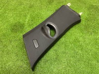 BMW / X5 / Накладка стойки