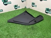 BMW / X5 / Накладка жабо