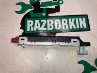 Volkswagen / Touareg / Усилитель антенны