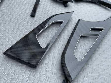 Audi / SQ8 / Декоративная накладка Carbon