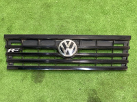 Volkswagen / Touareg / Решетка радиатора