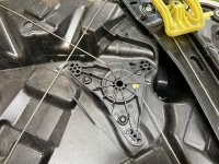 BMW / X5 / Стеклоподъемный механизм