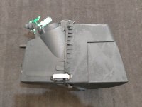 Audi / A6 / Корпус воздушного фильтра