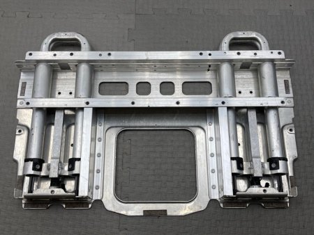 BMW / M6 / Защита при переворачивании