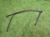 Audi / Q5 / Направляющая стекла двери