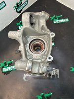 Audi / Q7 / Кулак поворотный