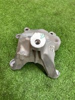 Audi / Q8 / Опора двигателя