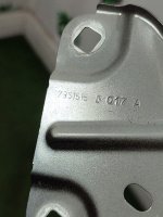 BMW / X1 / Кронштейн крыла