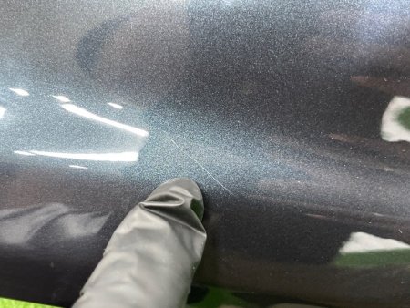 BMW / 7-Series / Крыло