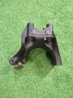 Audi / A5 / Кронштейн