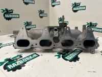 Audi / A4 / Коллектор впускной