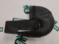 Audi / Q3 / Воздухозаборник