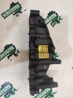 Volkswagen / Touareg / Коллектор впускной