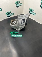 Audi / Q7 / Подушка двигателя