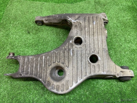 Land Rover / Range Rover / Рычаг подвески