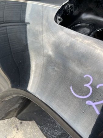 Mercedes-Benz / E-Class / Боковина ( крыло )