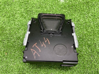 Audi / A4 / Камера переднего вида