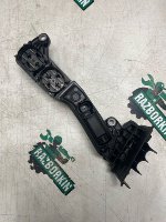 BMW / 7-Series / Распределитель тока